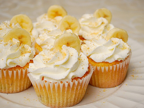 Hazelnut Banana Cupcake